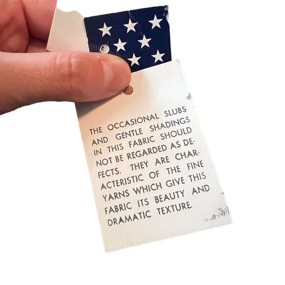 Elegant Sleeveless Gray Dress - Picture 4 of 14